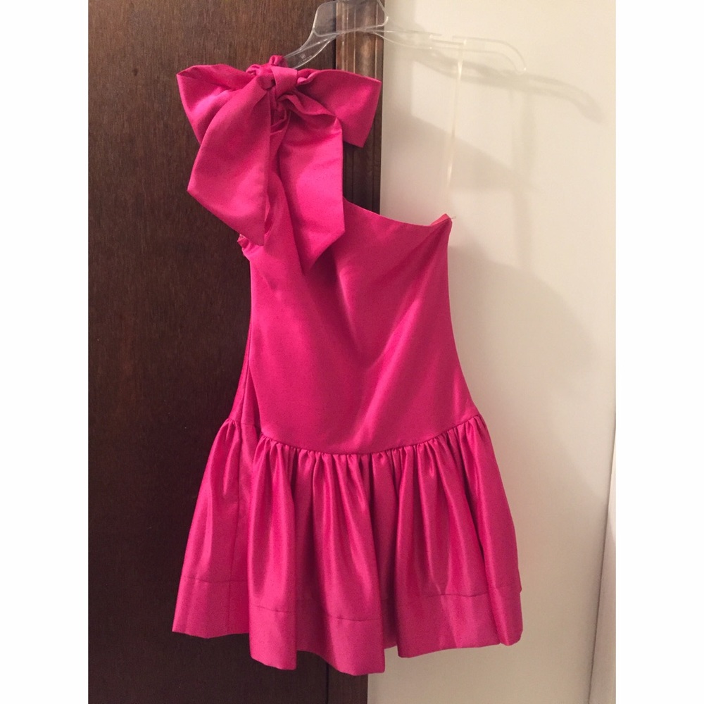 ⭐️ Formal Cocktail Dress ⭐️ - Picture 3 of 3